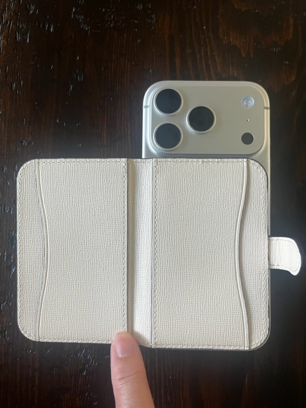 ♠️kate spade New York Morgan Magnetic Card Holder for Phone MagSafe Cream - Picture 4 of 7